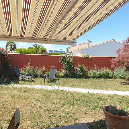 Nieul-sur-Mer La Rochelle Classe 3 Etoiles מראה חיצוני תמונה
